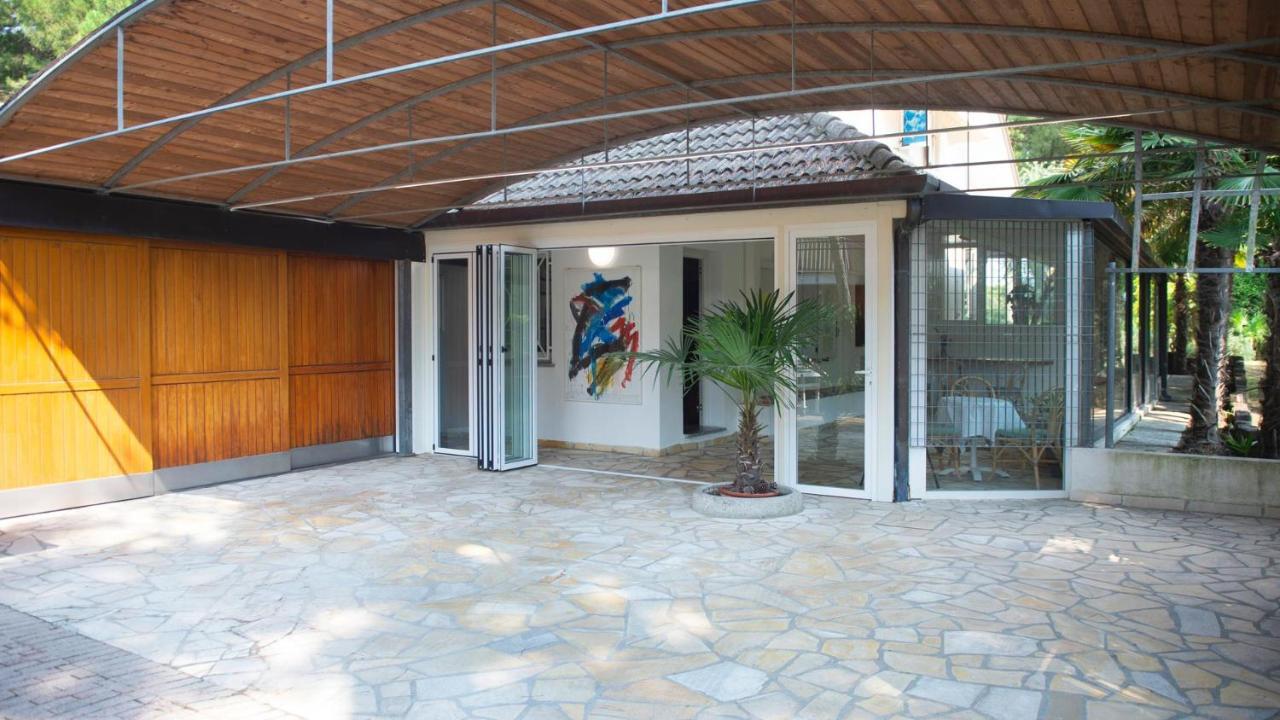 Villa Scultura Seaview Lignano Sabbiadoro Extérieur photo